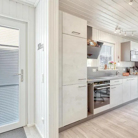 Holiday home 3 Bedroom Pet Friendly In Zerpenschleuse